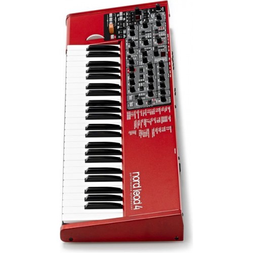 Clavia Nord Lead 4