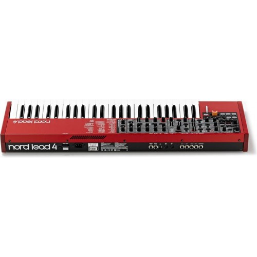 Clavia Nord Lead 4