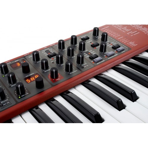 Clavia Nord Lead A1