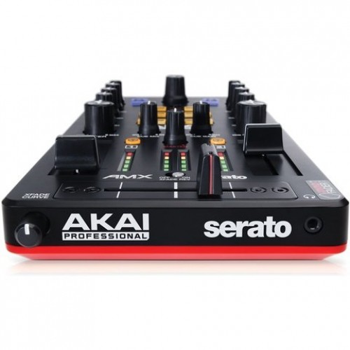 Контроллер AKAI PRO AMX