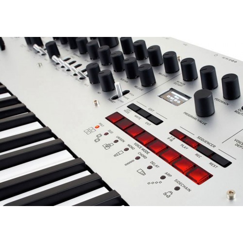 Korg Minilogue 37