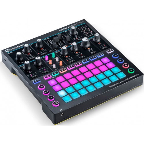 Синтезатор Novation Circuit Mono Station