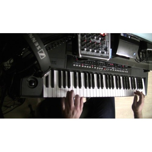 Korg Pa300